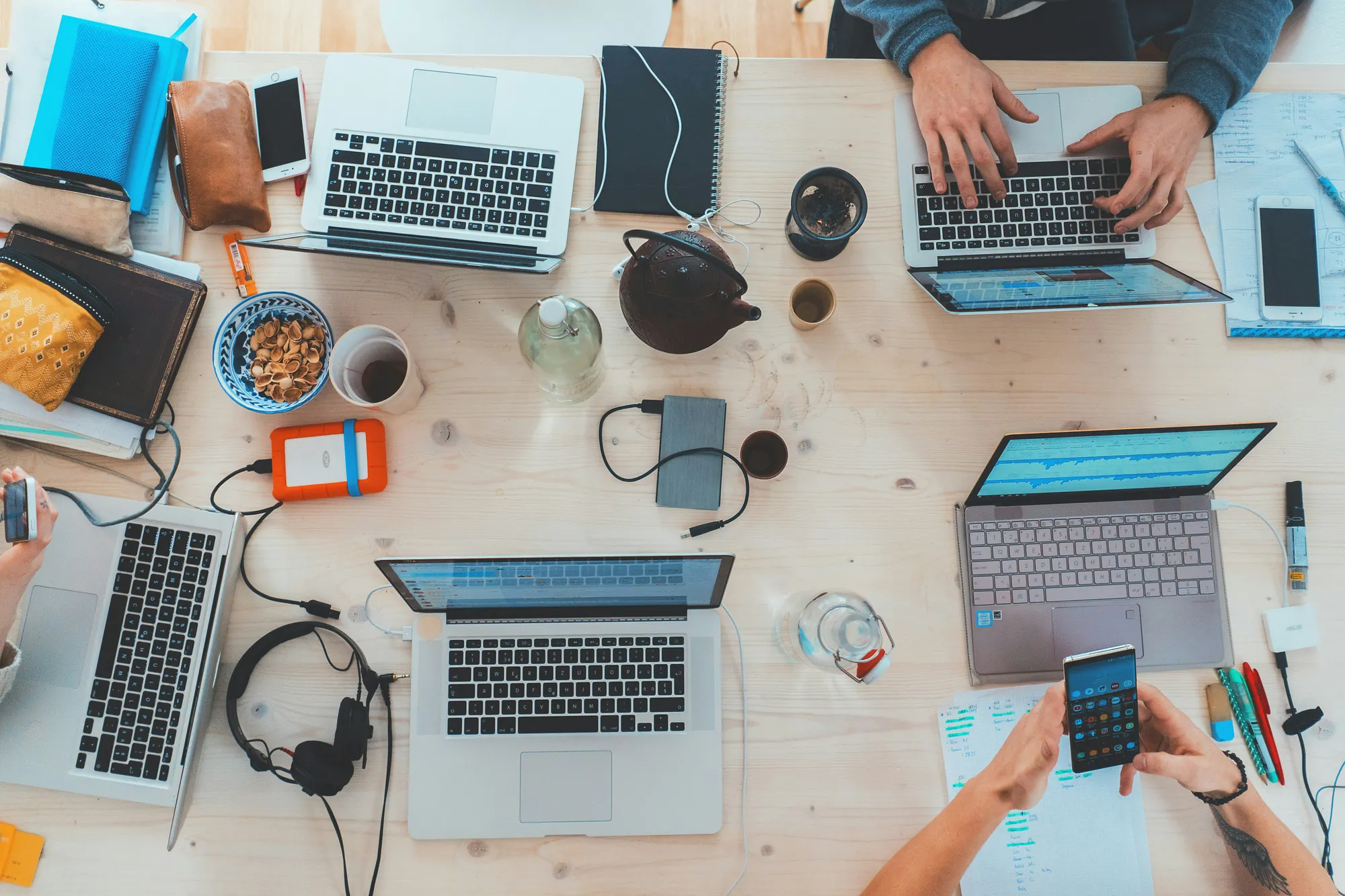 Imagen del artículo: Leasing Tecnológico: Mantén tu Empresa Siempre Actualizada